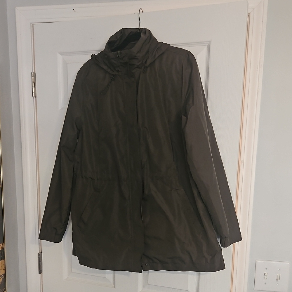 A New Day XL Green Water Resistant Rain Jacket